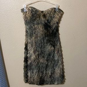 Animal Print Strapless Dress 💚